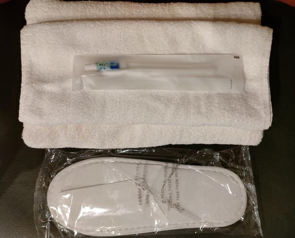 Bathroom amenities
