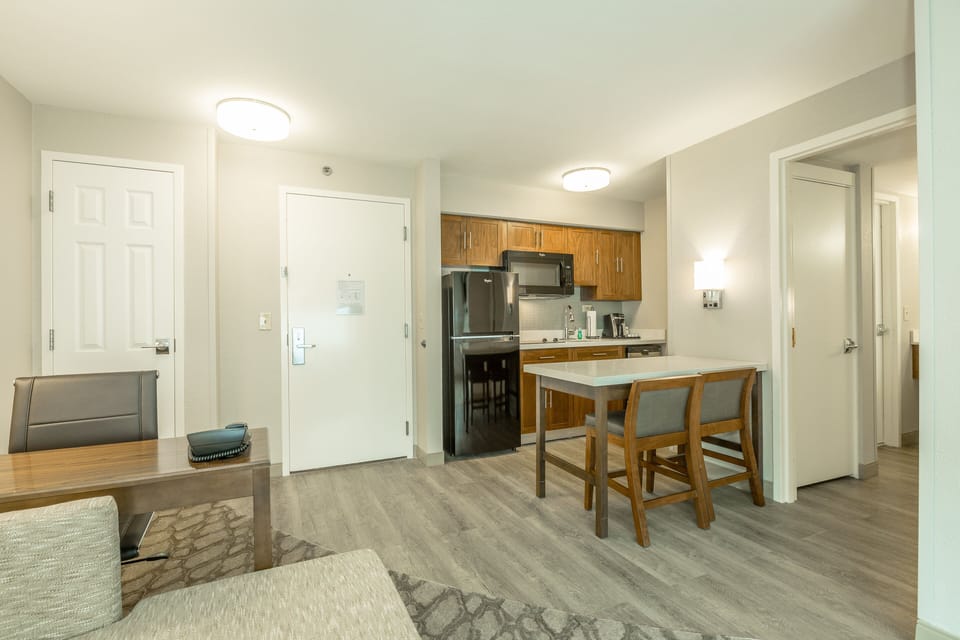 In-room safe, desk, laptop workspace, iron/ironing board