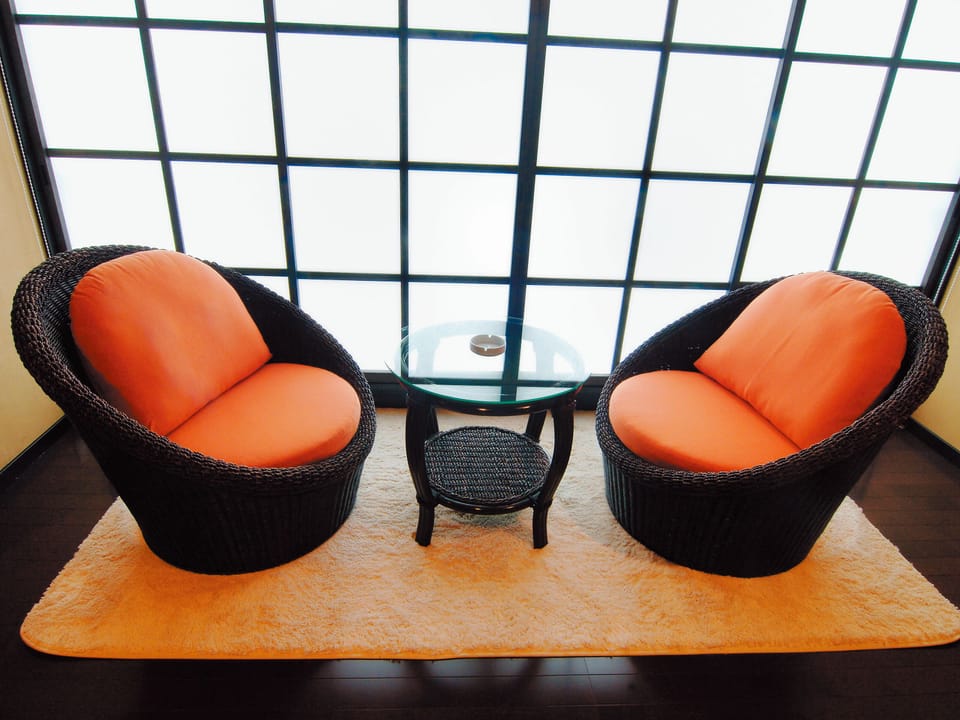 In-room safe, desk, blackout drapes, WiFi (free)