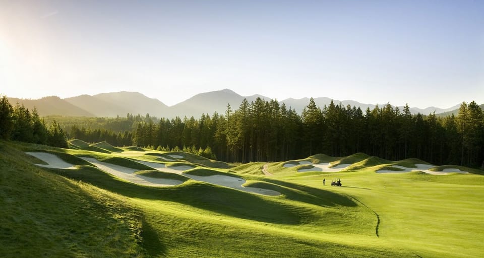 Suncadia activies include golf