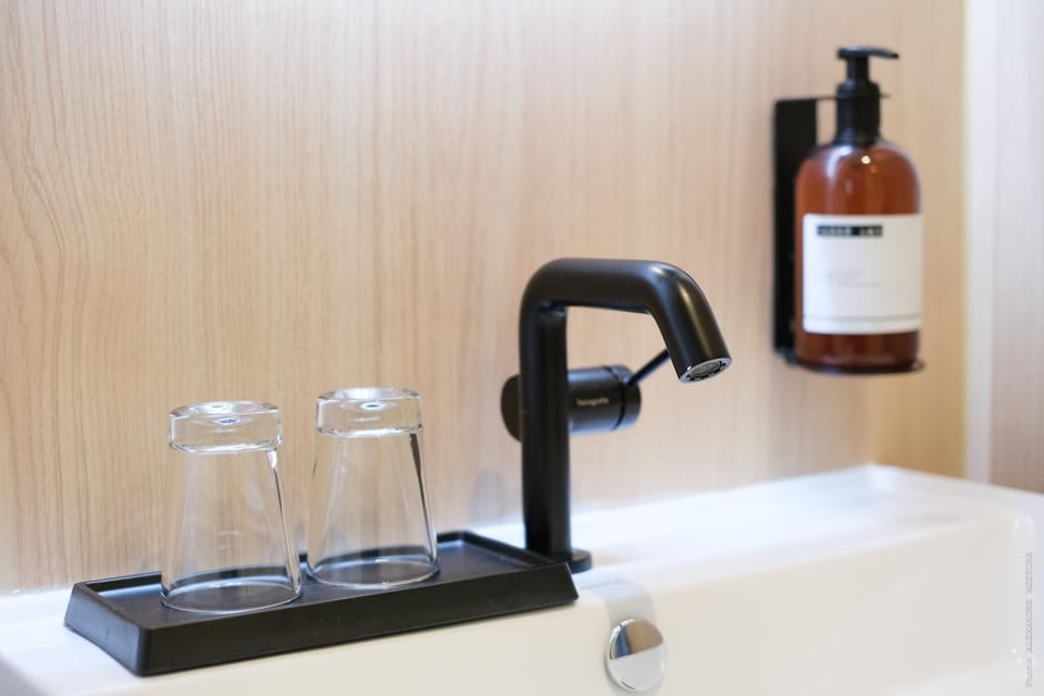 In-room safe, individually decorated, individually furnished, desk