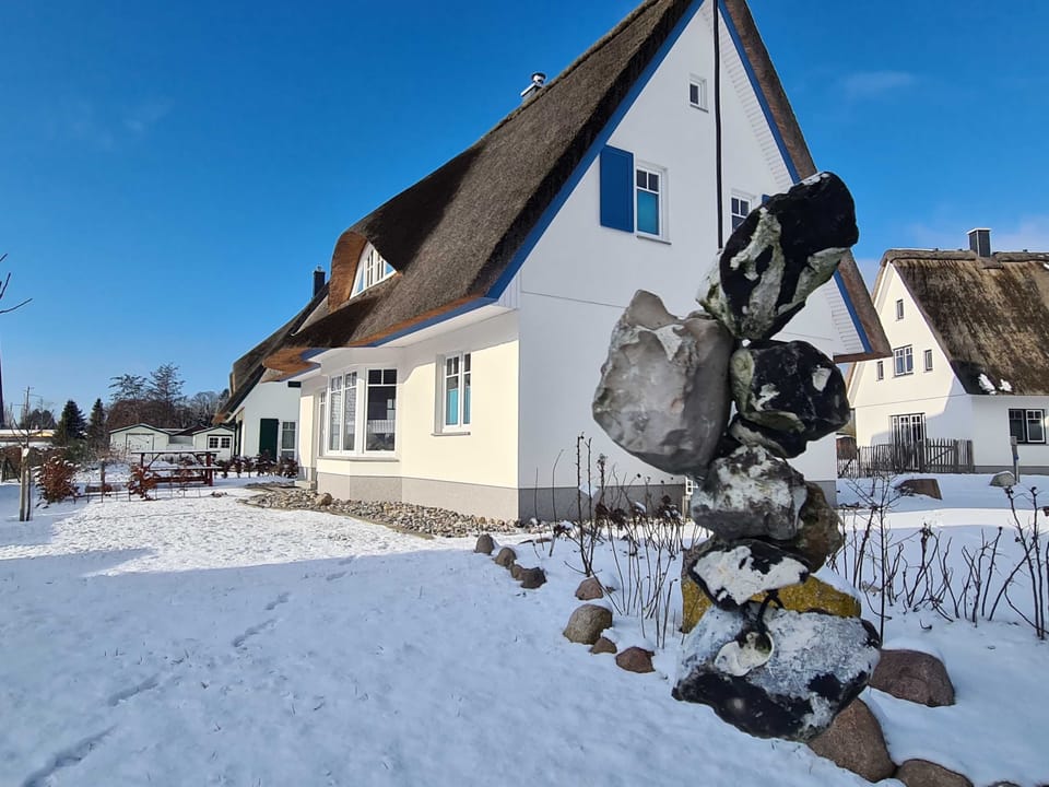 E8 thatched roof vacation home Ostseebad Rerik - E8: 4-room thatched roof house Strandvogel with Cottage in Rerik