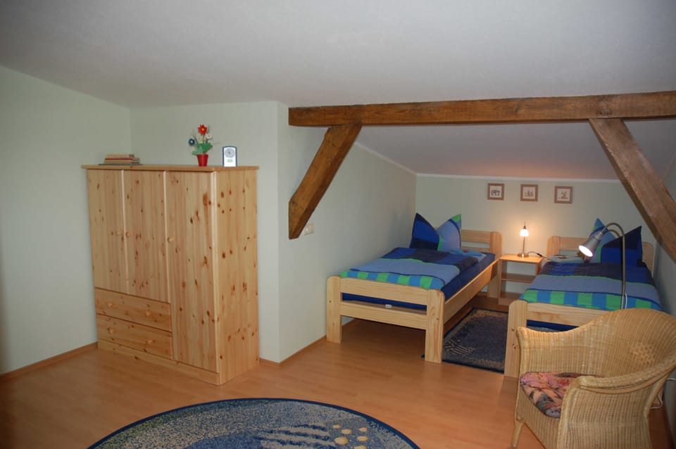 Ferienwohnung I - Poeler Immenhof Apartment in Mecklenburg-Vorpommern, Germany