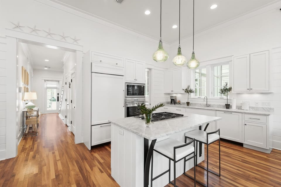 First Floor: Kitchen
