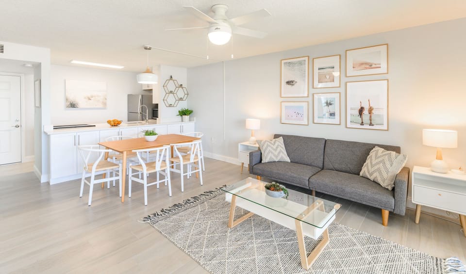 Stylish and open-concept living space with modern furnishings and a cozy ambiance.