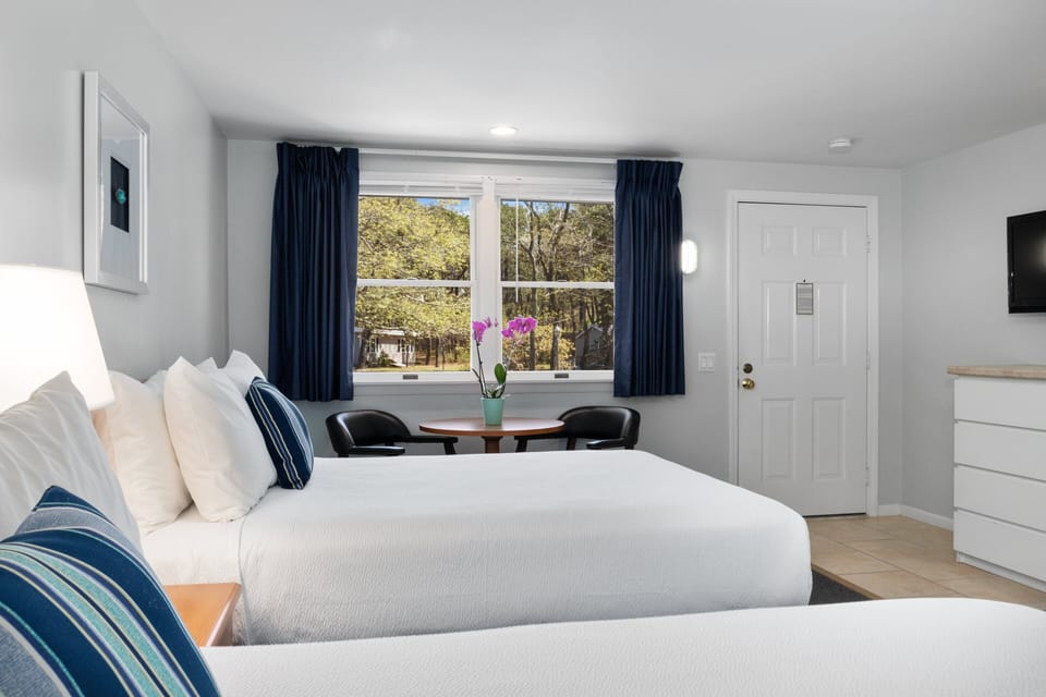 Standard Double Room, 2 Double Beds, Refrigerator | Desk, WiFi (free), alarm clocks, bed sheets