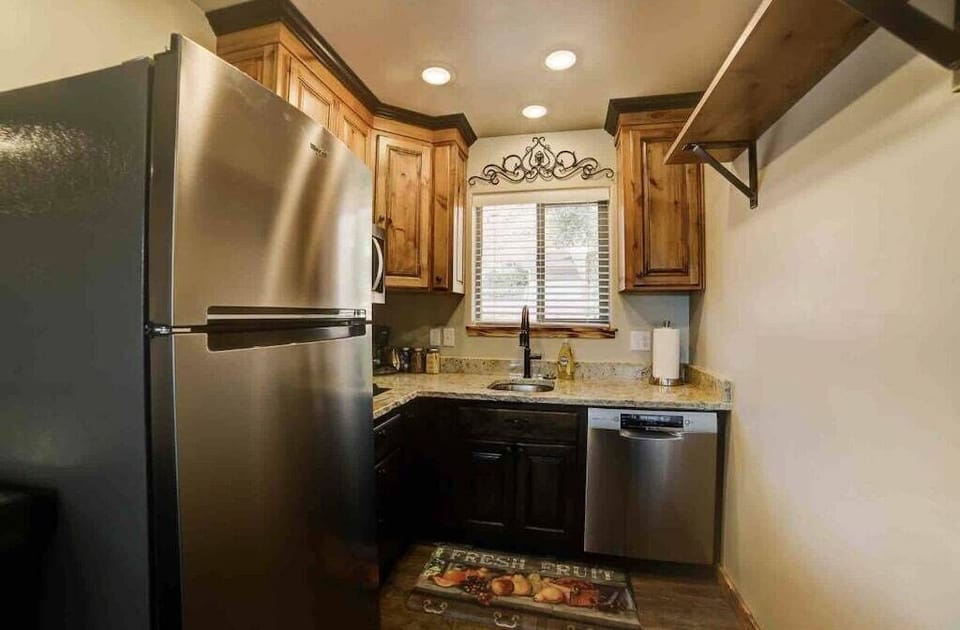 *Dishwasher