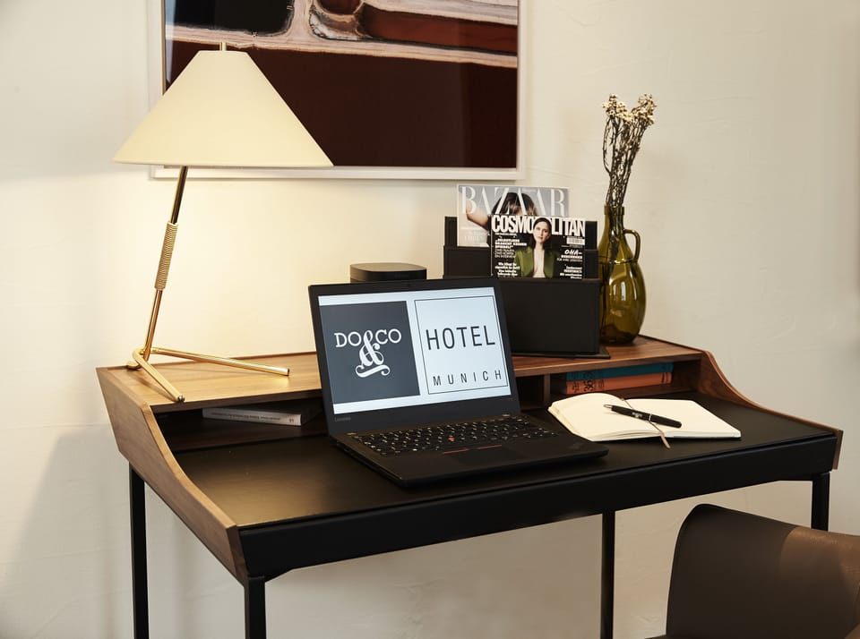 Junior Suite | Living area | Smart TV, smart speakers