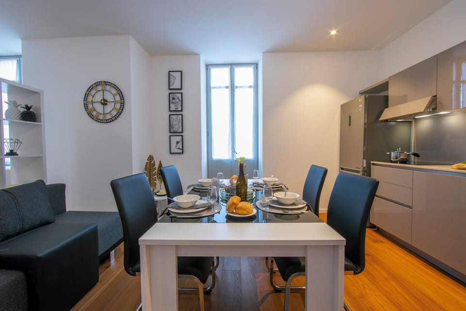 Family Studio, Balcony, Mountain View (Little Lugano) | Dining