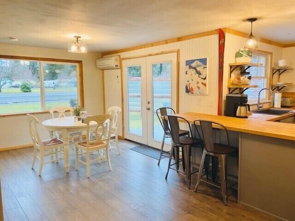 Dinning and kitchen area 