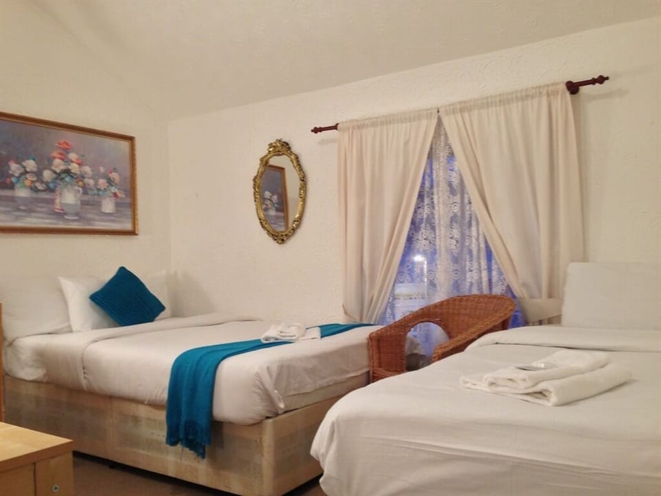 Family Triple Room, Ensuite (Tower View)
