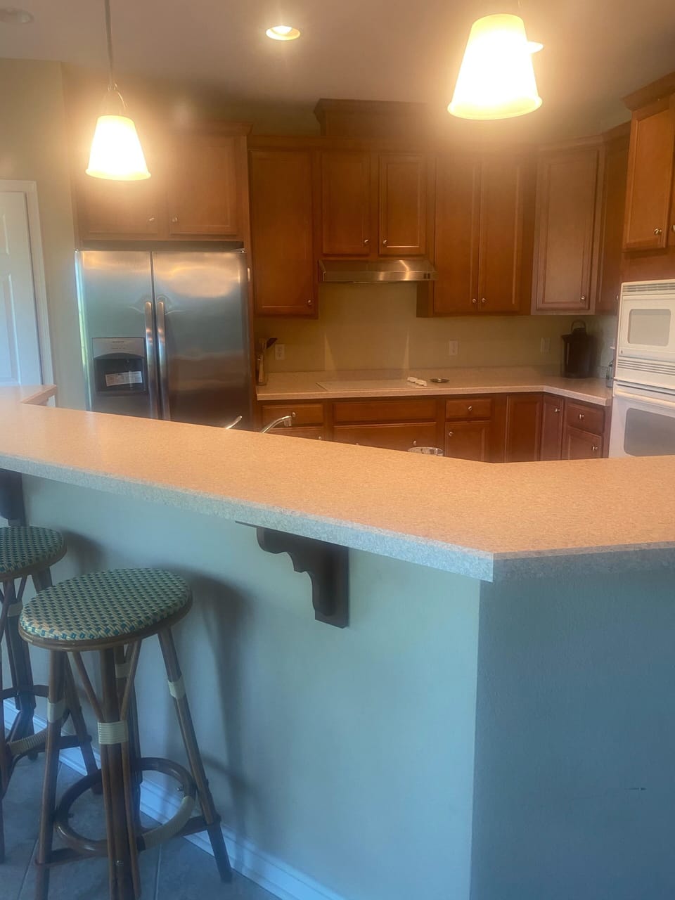Kitchen - coffee pot, Keurig, water kettle 