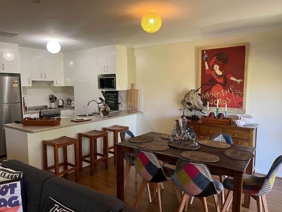 225 Kitchen