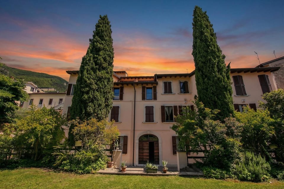 Standard Apartment, 1 Bedroom, Microwave (Berny Salò: Near the Lake & Garage) | Exterior