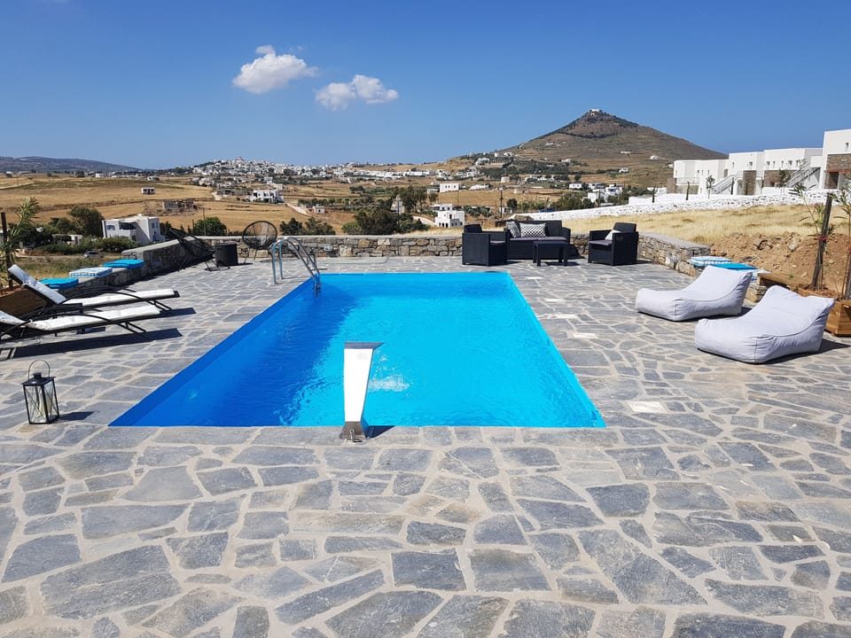 Villa Emily Punda Paros with private pool and private Jacuzzi