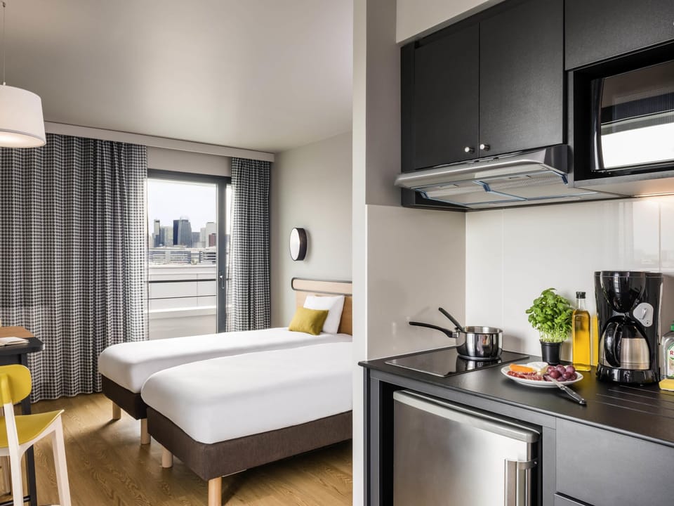 In-room safe, desk, blackout drapes, soundproofing