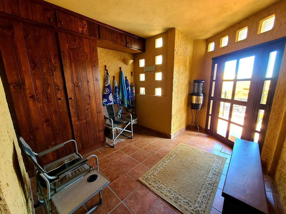 beach/sand room