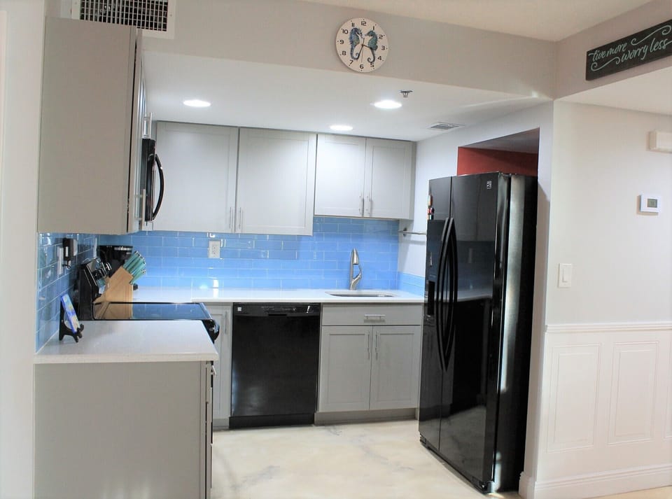 Fully Stocked Kitchen