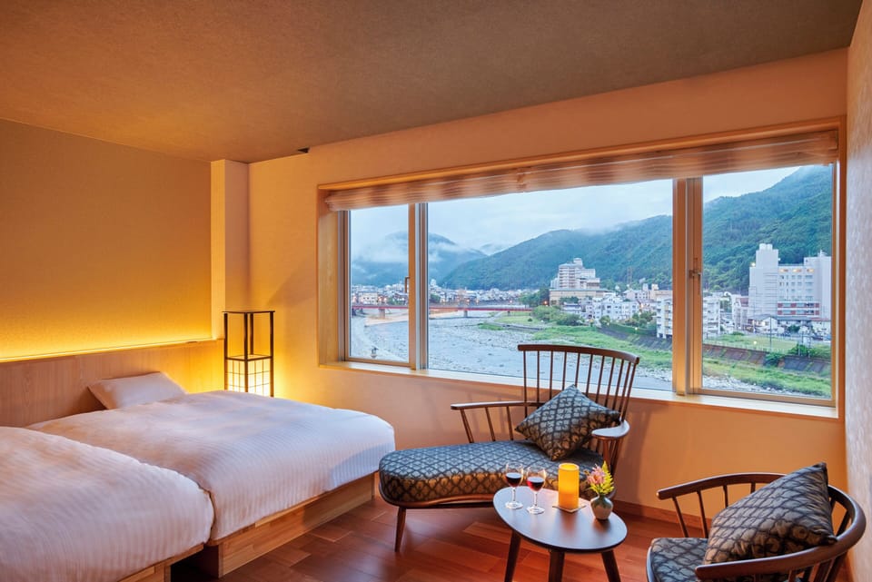 [Ariake] Natural hot spring with semi open-air bath | Premium bedding, in-room safe, free WiFi, bed sheets