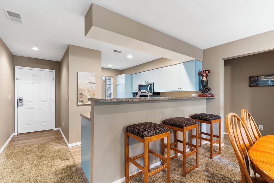Extra Bar Seating