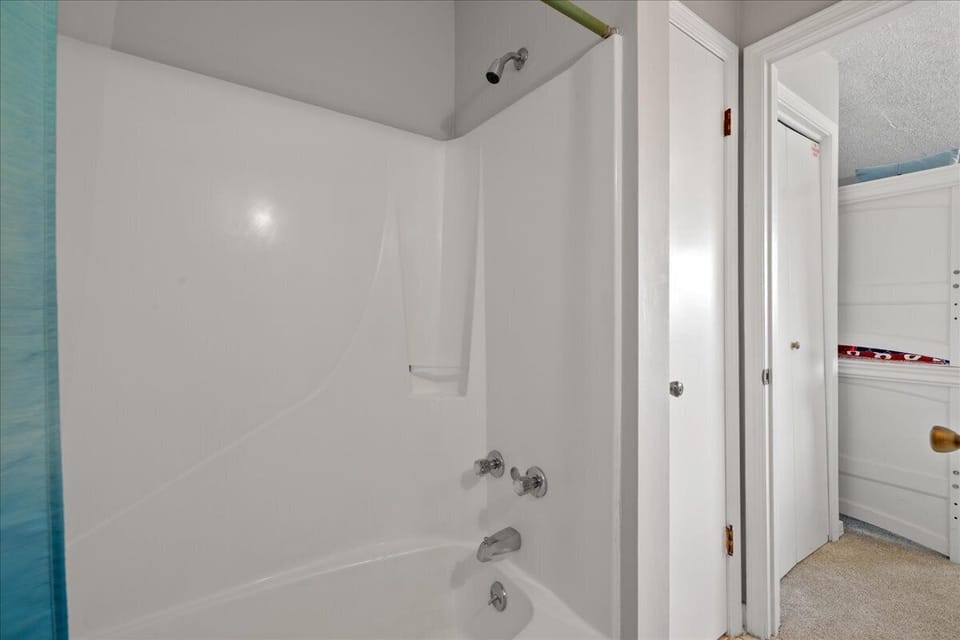 Full bathroom upstairs