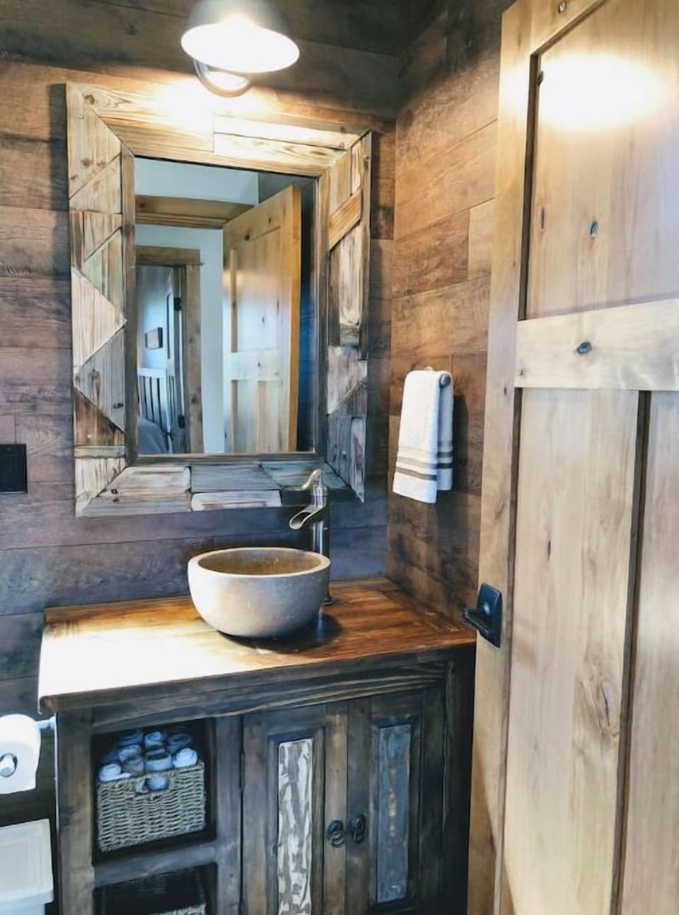 Main floor bathroom