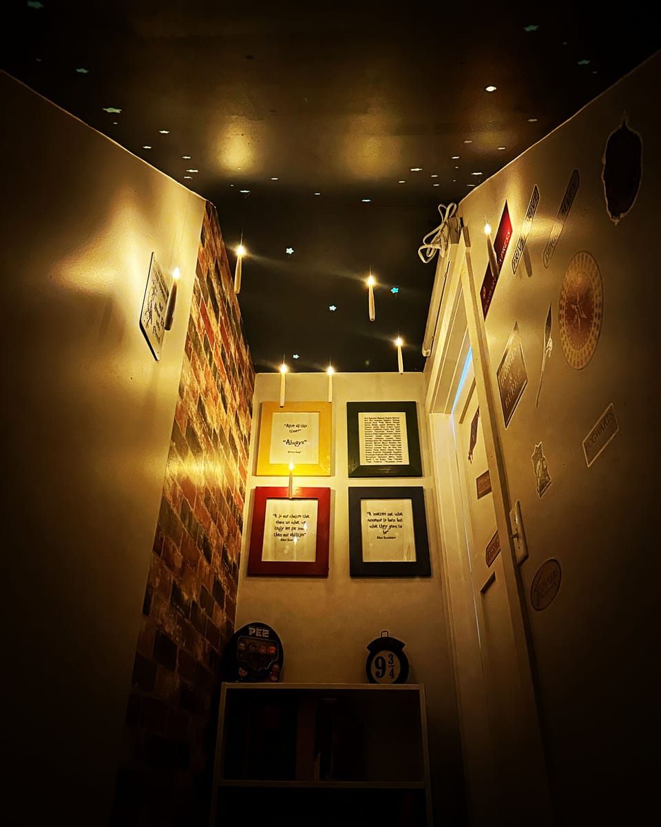 Harry Potter "cupboard under the stairs" 