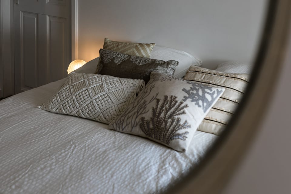 Exclusive Apartment, Ensuite, Sea View (Stella)