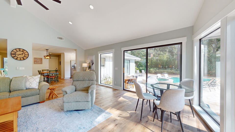 Breakfast Nook