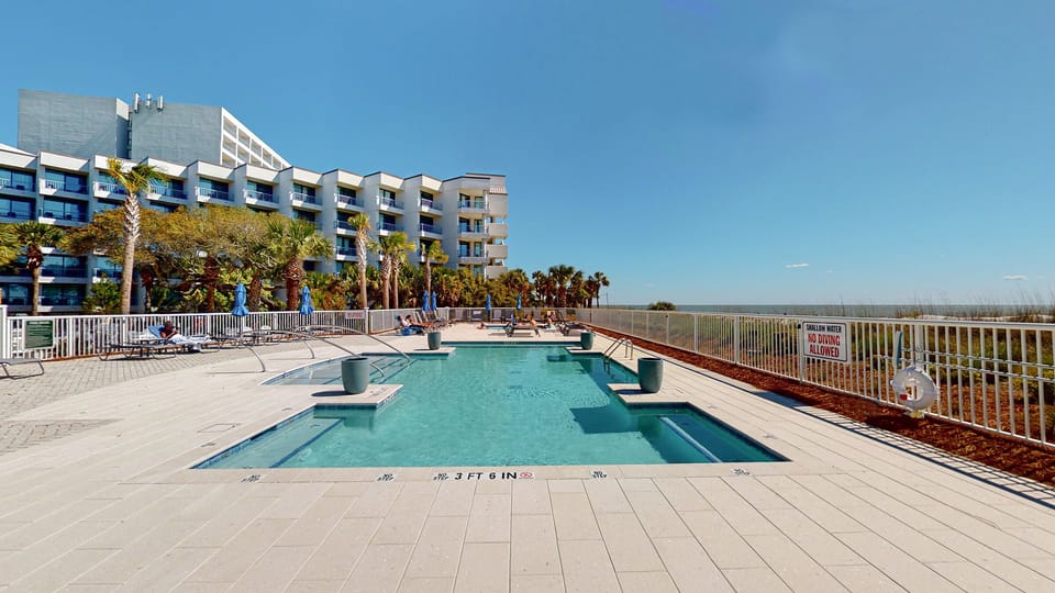 Villamare Community Serenity Pool