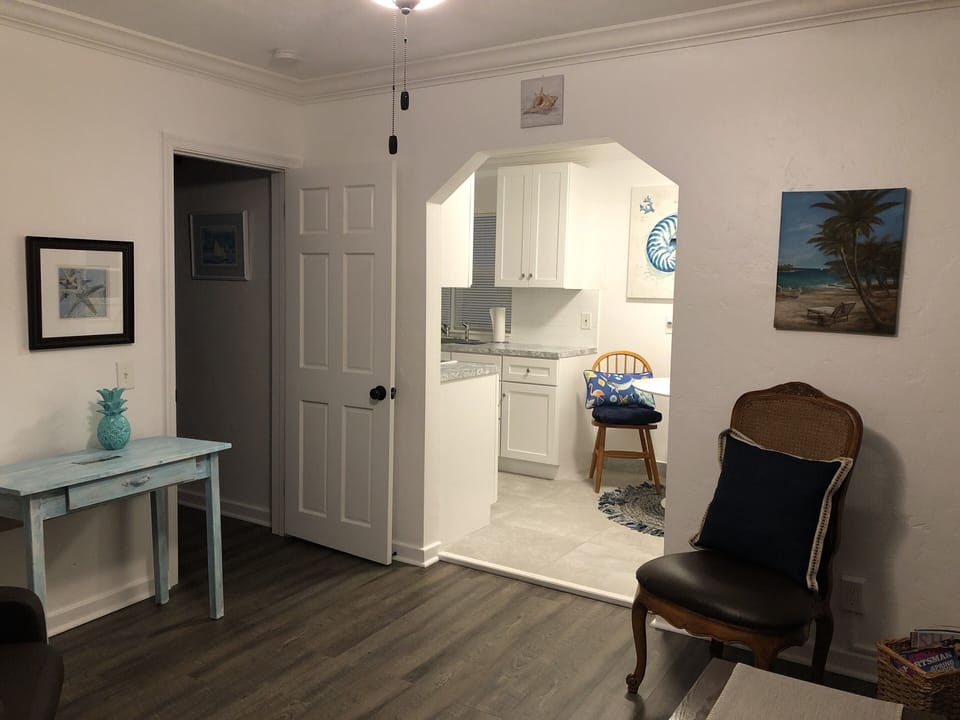 Living area & Desk Eat in kitchen