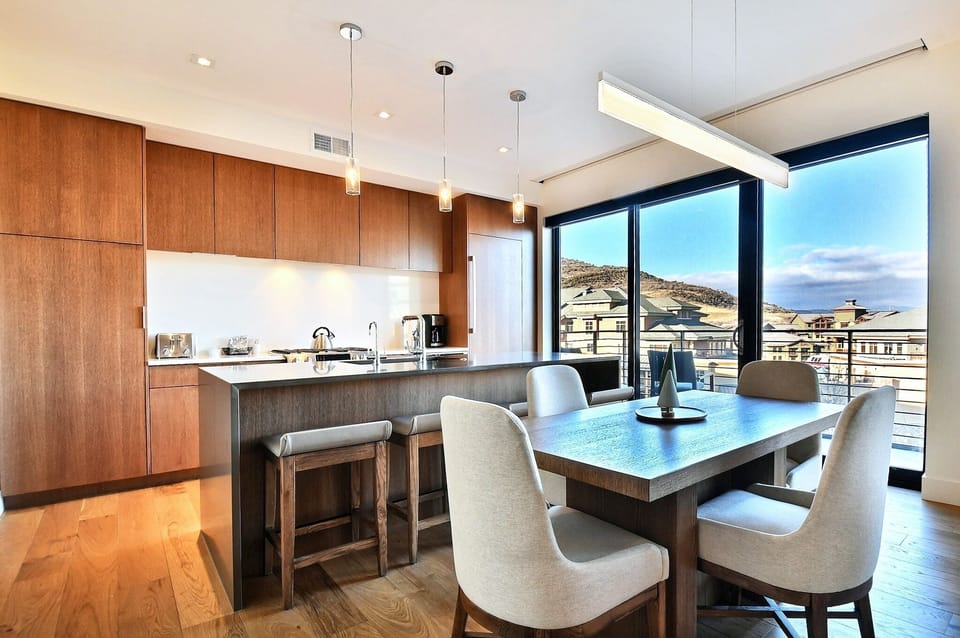 Chair, Furniture, Indoors, Room, Hardwood