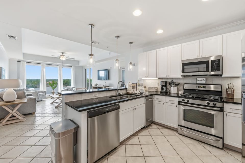 Wharf 412 Kitchen