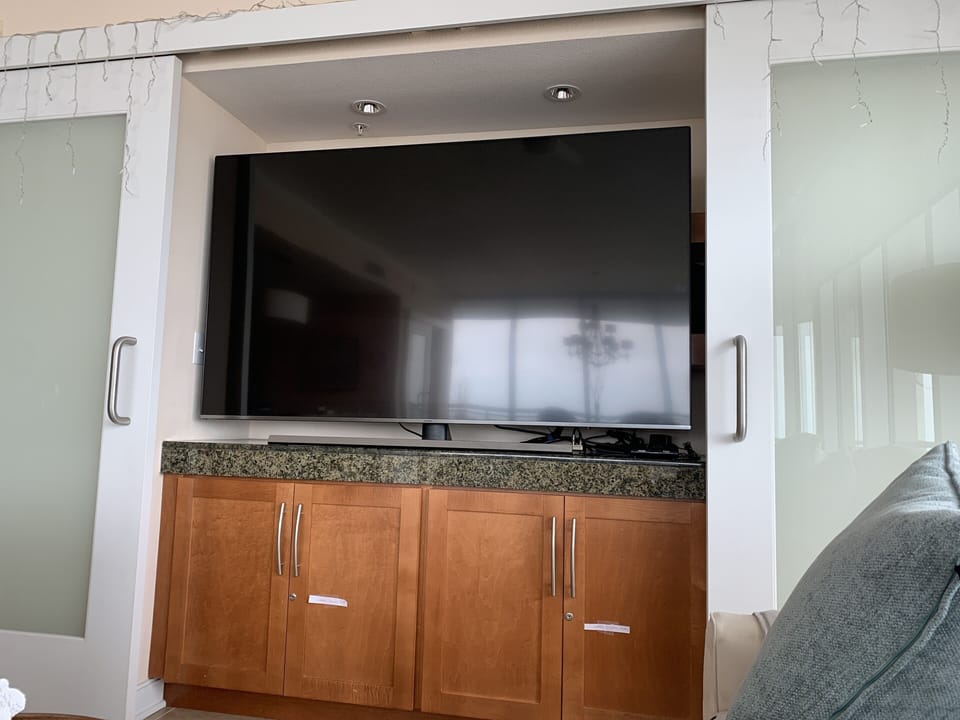 75 inch TV 