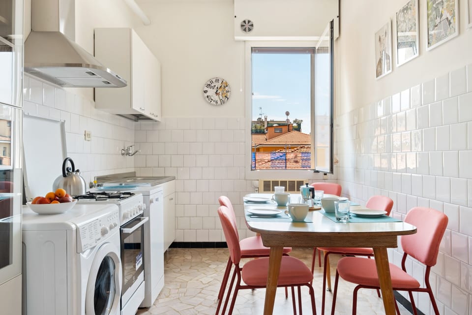 Apartment, 2 Bedrooms | Private kitchen | Fridge, microwave, oven, stovetop