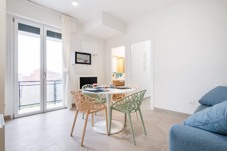 Apartment, 1 Bedroom | Living area