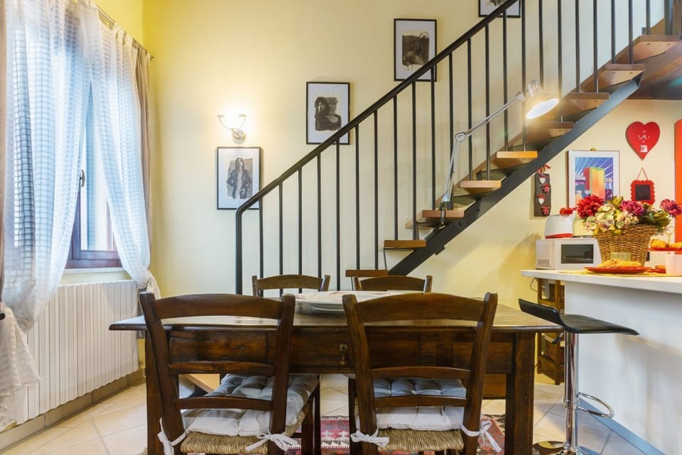 Apartment, 1 Bedroom | In-room dining