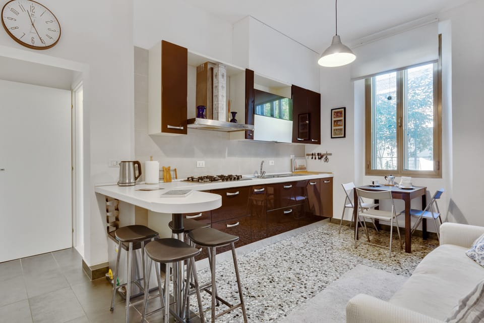 Apartment, 1 Bedroom | Private kitchen | Fridge, microwave, oven, stovetop