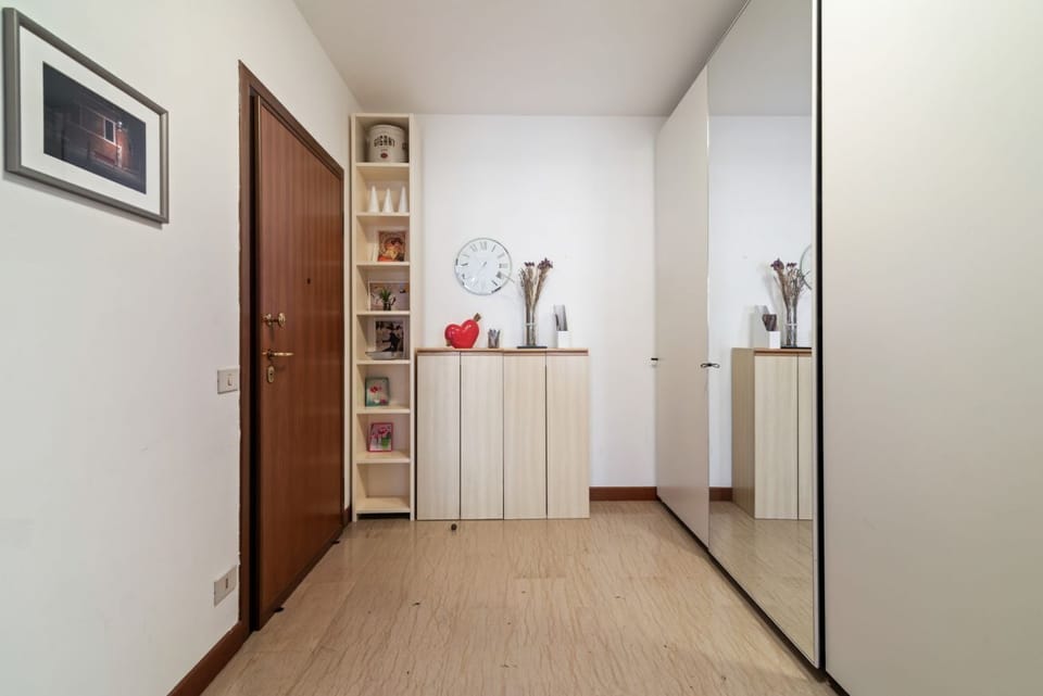 Apartment, 2 Bedrooms | Room amenity