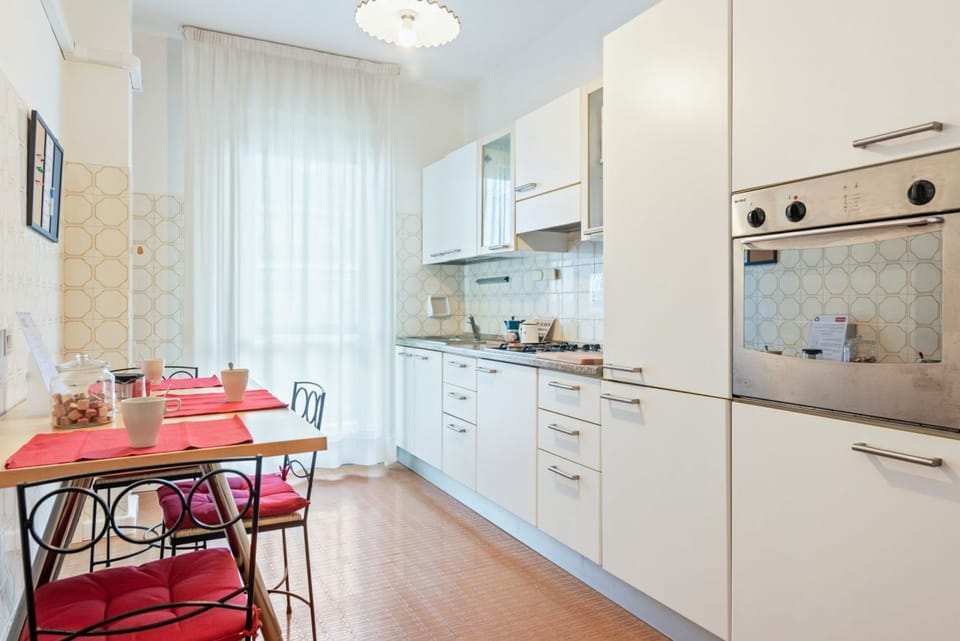 Apartment, 2 Bedrooms | Private kitchen | Full-size fridge, oven, stovetop, cookware/dishes/utensils