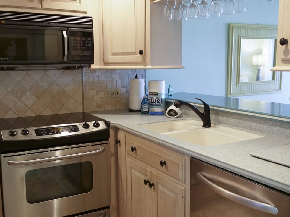 Kitchen is open to the dining/living room areas