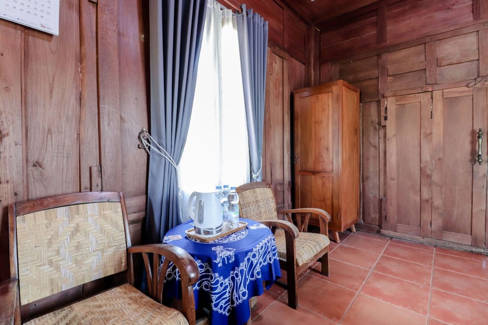 Superior Room | Desk, free WiFi, bed sheets