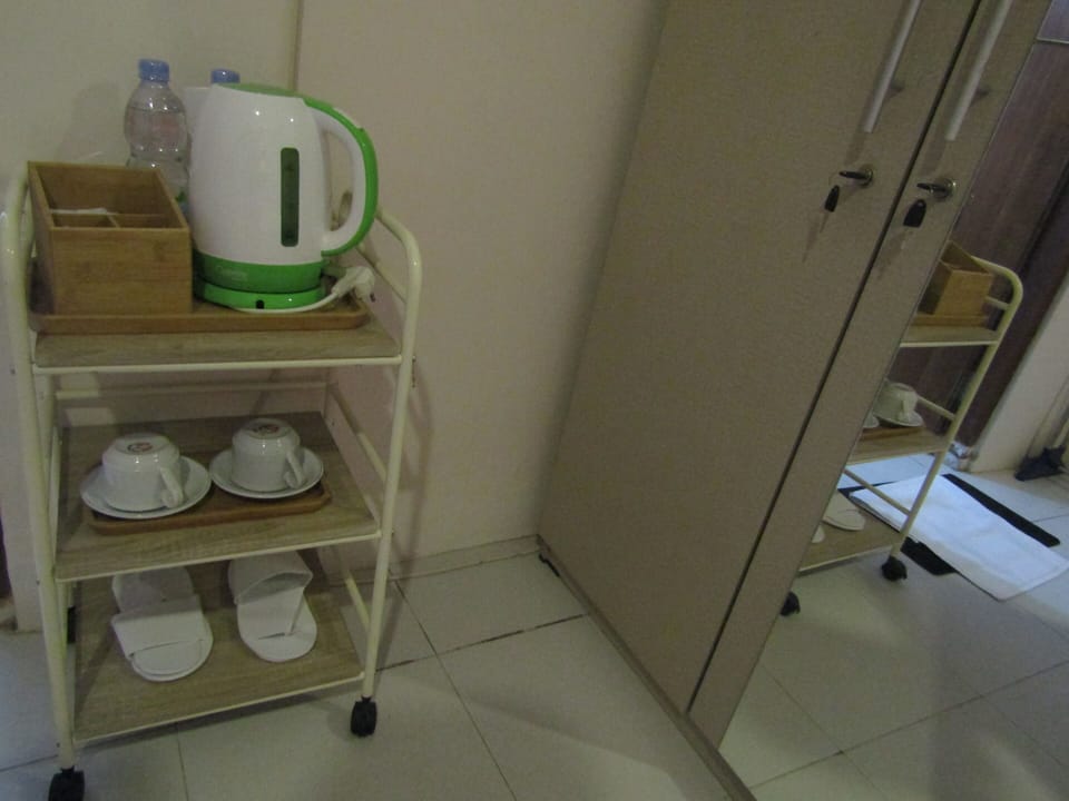 Family Villa | Desk, free WiFi, bed sheets
