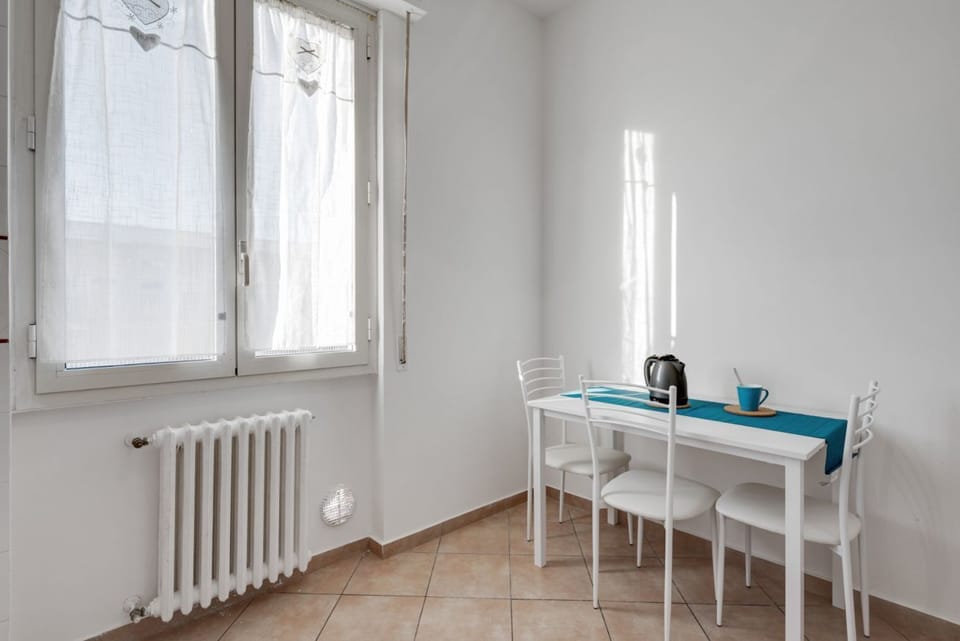 Apartment, 1 Bedroom | In-room dining