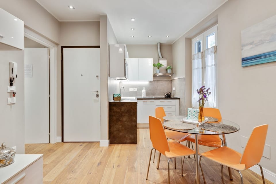 Apartment, 1 Bedroom | In-room dining