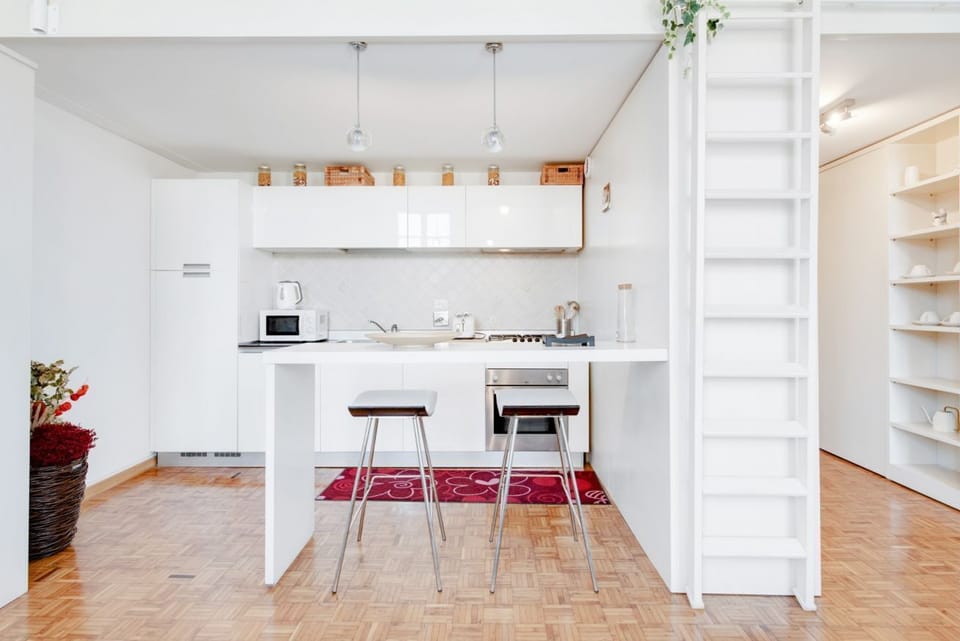 Studio | Private kitchen | Fridge, microwave, oven, stovetop