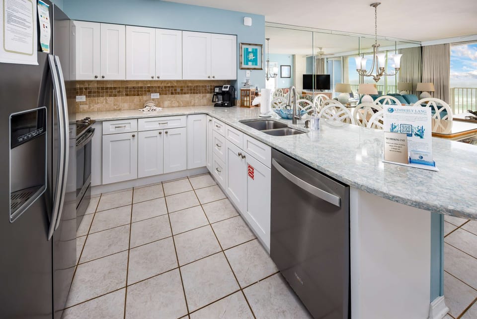 Fully stocked kitchen