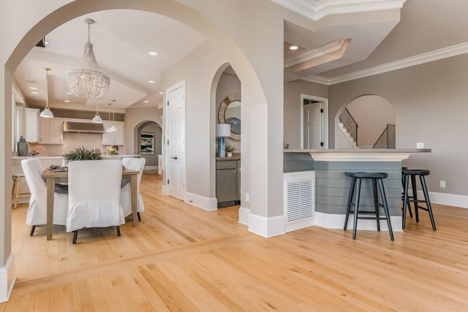Bar and Kitchen Dining Areas