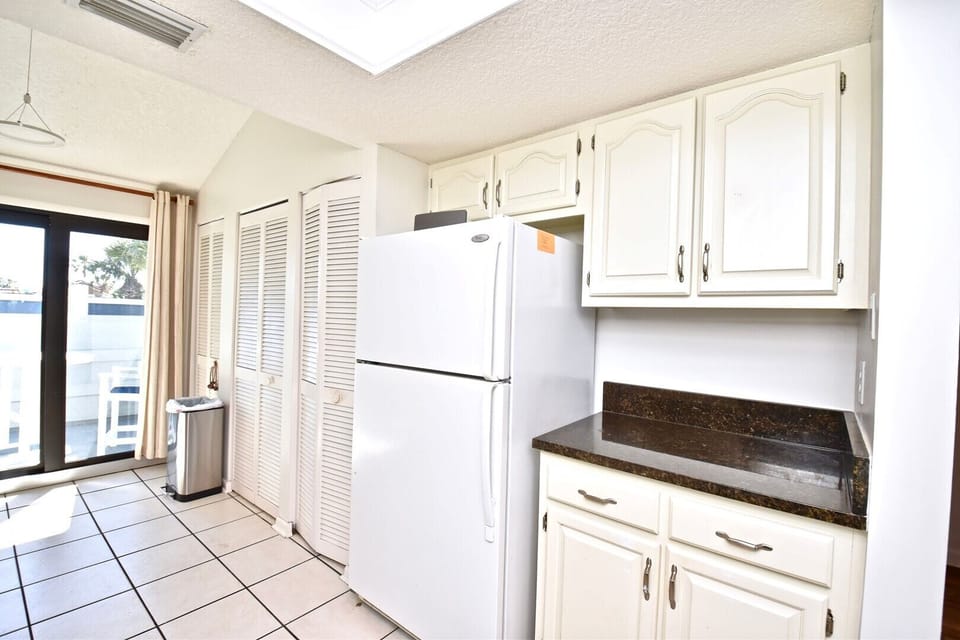 Extra Storage and Countertops for Meal Prep