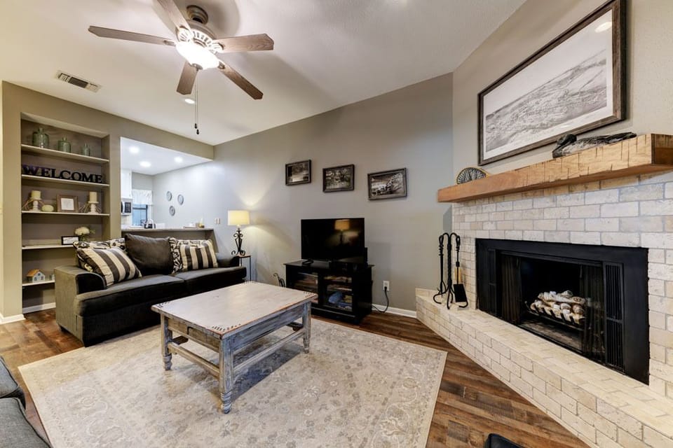 Living room (2)